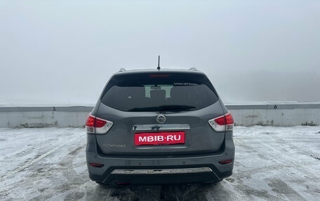 Nissan Pathfinder, 2015 год, 1 819 000 рублей, 5 фотография