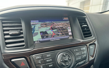 Nissan Pathfinder, 2015 год, 1 819 000 рублей, 13 фотография