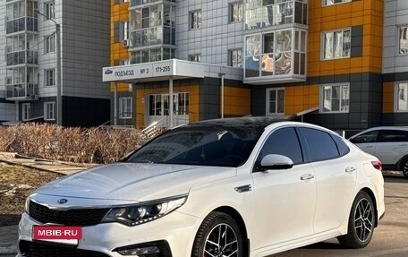 KIA Optima IV, 2018 год, 1 850 000 рублей, 13 фотография