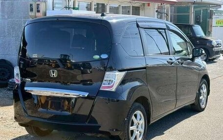 Honda Freed I, 2014 год, 1 044 444 рублей, 5 фотография