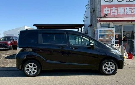Honda Freed I, 2014 год, 1 044 444 рублей, 6 фотография