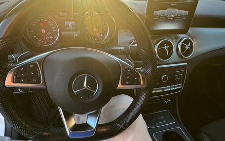 Mercedes-Benz GLA, 2018 год, 3 200 000 рублей, 5 фотография