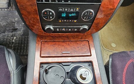 Chevrolet Tahoe III, 2008 год, 850 000 рублей, 23 фотография