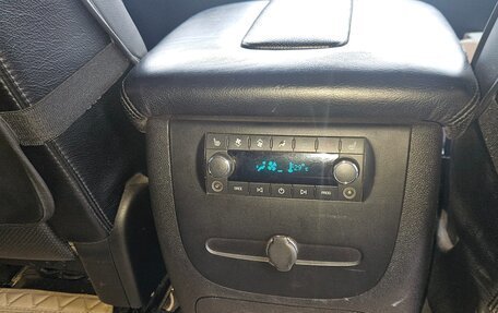 Chevrolet Tahoe III, 2008 год, 850 000 рублей, 22 фотография