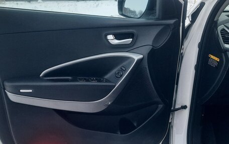 Hyundai Santa Fe III рестайлинг, 2016 год, 1 850 000 рублей, 2 фотография