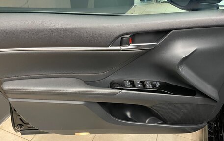 Toyota Camry, 2020 год, 2 900 000 рублей, 9 фотография