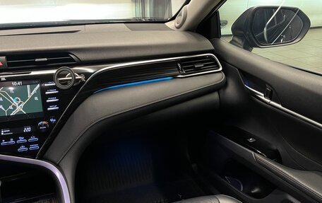 Toyota Camry, 2020 год, 2 900 000 рублей, 16 фотография