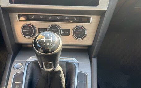 Volkswagen Passat B8 рестайлинг, 2018 год, 1 700 000 рублей, 6 фотография