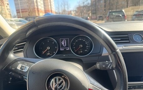 Volkswagen Passat B8 рестайлинг, 2018 год, 1 700 000 рублей, 8 фотография