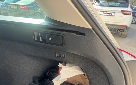 Volkswagen Passat B8 рестайлинг, 2018 год, 1 700 000 рублей, 21 фотография