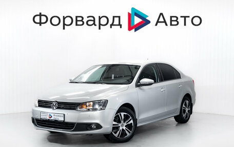 Volkswagen Jetta VI, 2011 год, 950 000 рублей, 4 фотография