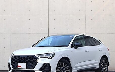 Audi Q3, 2022 год, 2 150 001 рублей, 1 фотография