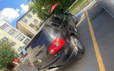 Volkswagen Golf V, 2005 год, 446 000 рублей, 3 фотография