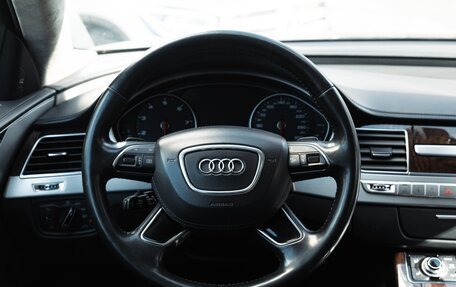 Audi A8, 2012 год, 2 500 000 рублей, 21 фотография