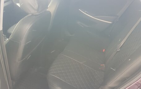 Hyundai Solaris II рестайлинг, 2012 год, 850 000 рублей, 5 фотография