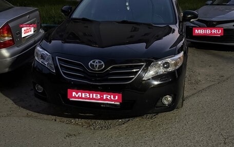 Toyota Camry, 2010 год, 1 460 000 рублей, 3 фотография