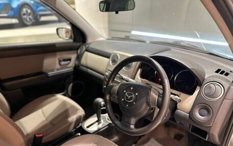 Mazda Verisa, 2004 год, 450 000 рублей, 12 фотография