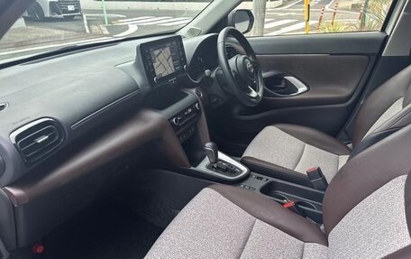 Toyota C-HR I рестайлинг, 2022 год, 1 633 000 рублей, 20 фотография