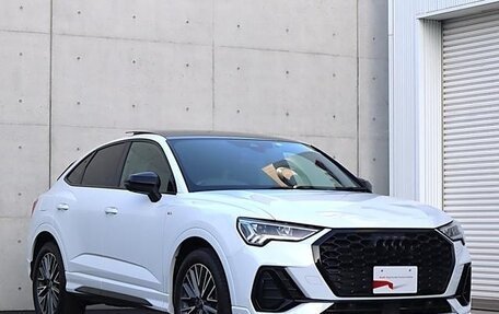 Audi Q3, 2022 год, 2 150 001 рублей, 3 фотография