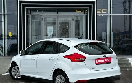 Ford Focus III, 2017 год, 899 000 рублей, 5 фотография