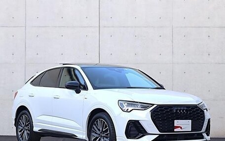 Audi Q3, 2022 год, 2 150 001 рублей, 4 фотография