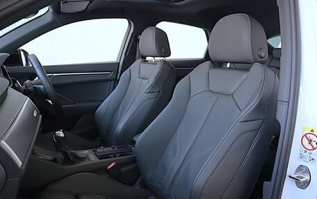 Audi Q3, 2022 год, 2 150 001 рублей, 21 фотография