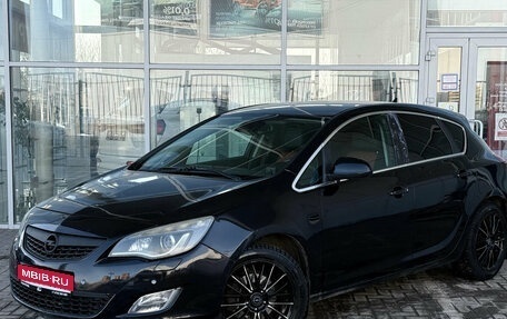 Opel Astra J, 2010 год, 749 000 рублей, 1 фотография