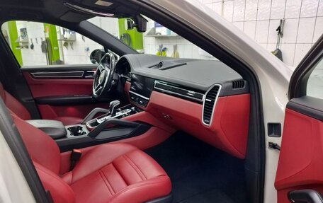 Porsche Cayenne III, 2022 год, 11 000 000 рублей, 11 фотография