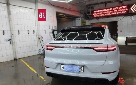 Porsche Cayenne III, 2022 год, 11 000 000 рублей, 10 фотография