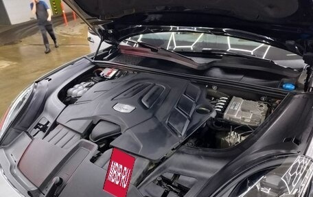 Porsche Cayenne III, 2022 год, 11 000 000 рублей, 17 фотография