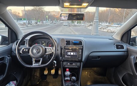 Volkswagen Polo VI (EU Market), 2017 год, 1 195 000 рублей, 6 фотография