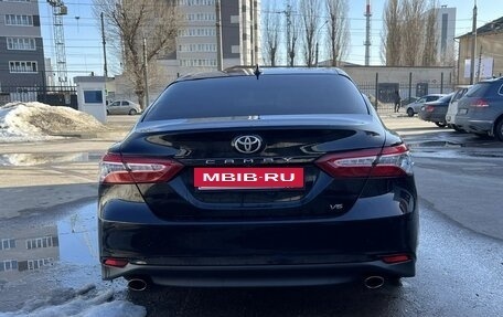 Toyota Camry, 2018 год, 3 150 000 рублей, 6 фотография