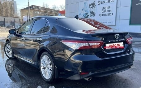 Toyota Camry, 2018 год, 3 150 000 рублей, 5 фотография