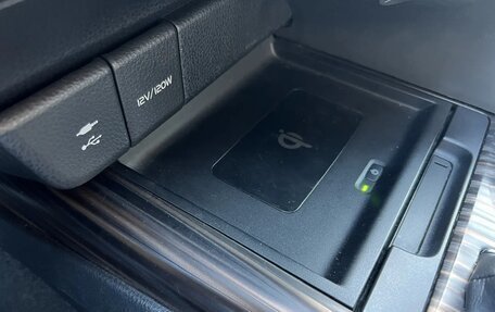 Toyota Camry, 2018 год, 3 150 000 рублей, 10 фотография