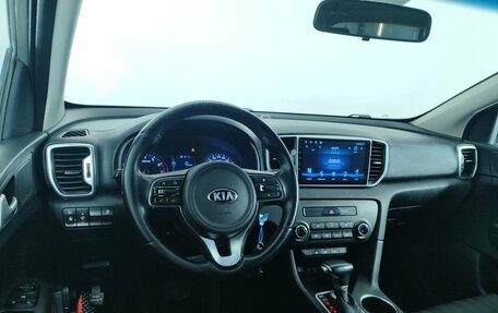 KIA Sportage IV рестайлинг, 2017 год, 1 768 000 рублей, 10 фотография