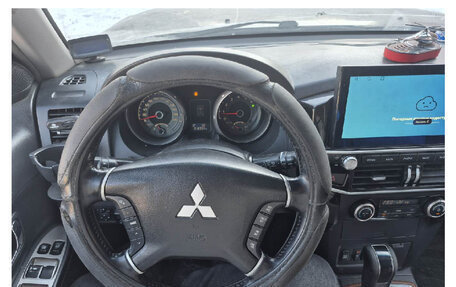 Mitsubishi Pajero IV, 2007 год, 950 000 рублей, 15 фотография