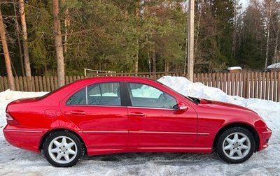 Mercedes-Benz C-Класс, 2001 год, 690 000 рублей, 1 фотография