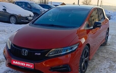 Honda Jade I, 2018 год, 1 850 000 рублей, 1 фотография