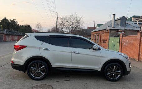 Hyundai Santa Fe III рестайлинг, 2013 год, 2 000 000 рублей, 3 фотография