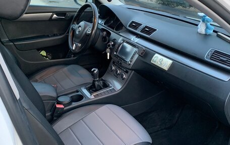 Volkswagen Passat B7, 2012 год, 1 100 000 рублей, 6 фотография