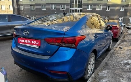 Hyundai Solaris II рестайлинг, 2019 год, 750 000 рублей, 5 фотография