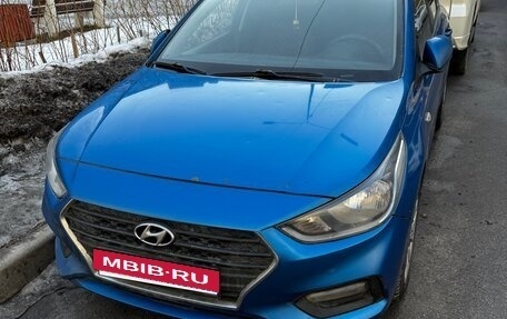 Hyundai Solaris II рестайлинг, 2019 год, 750 000 рублей, 3 фотография