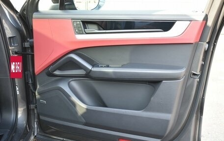 Porsche Cayenne III, 2023 год, 14 790 000 рублей, 23 фотография