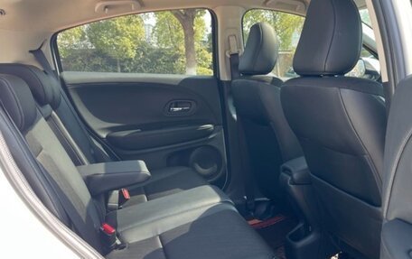 Honda Vezel, 2022 год, 1 410 840 рублей, 13 фотография