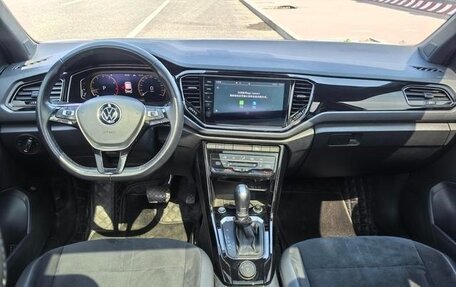 Volkswagen T-Roc I, 2022 год, 2 750 000 рублей, 8 фотография