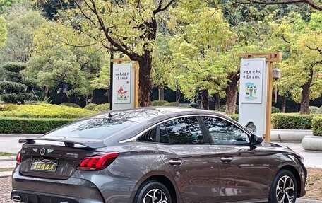 MG 5, 2021 год, 900 600 рублей, 6 фотография