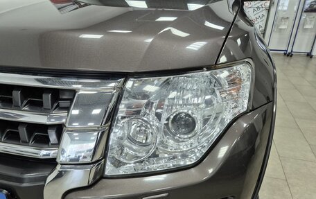 Mitsubishi Pajero IV, 2015 год, 2 196 000 рублей, 10 фотография