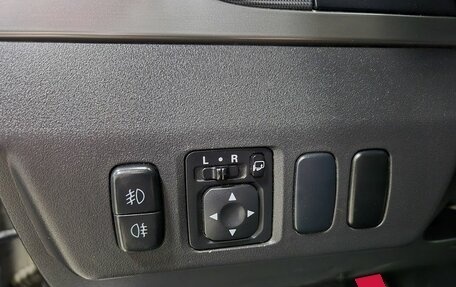 Mitsubishi Pajero IV, 2015 год, 2 196 000 рублей, 19 фотография