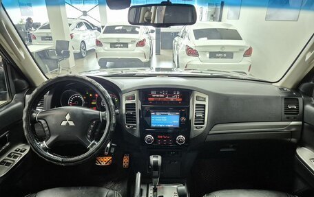 Mitsubishi Pajero IV, 2015 год, 2 196 000 рублей, 27 фотография