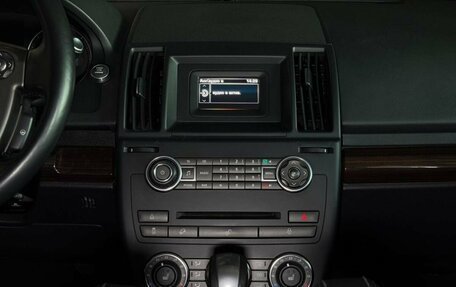 Land Rover Freelander II рестайлинг 2, 2013 год, 1 999 000 рублей, 14 фотография